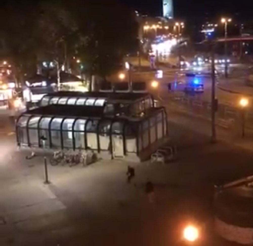 Jedna osoba ranjena u napadu na SINAGOGU, centrom grada odjekuje paljba, u toku velika akcija policije