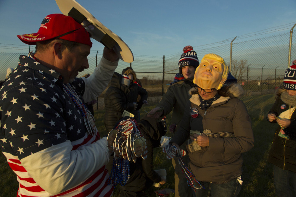 Objavljeni prvi rezultati izbora u SAD, loše vesti sa početka glasanja!