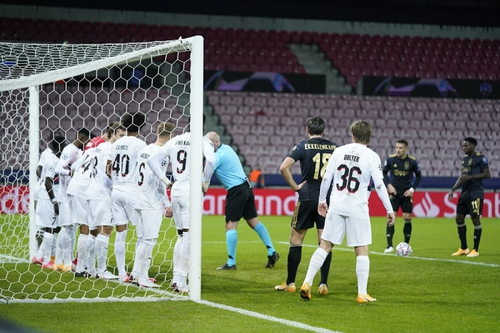 Tadić vraća Dancima za prljave igre, asistencija, pa gol, a tek je poluvreme (VIDEO)