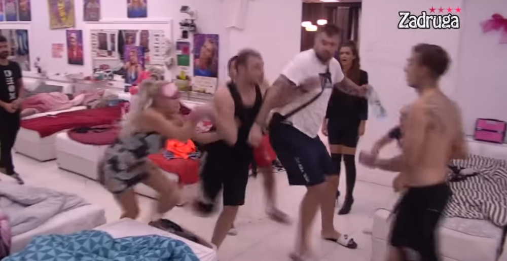 Fran pljunuo Panića u lice,Toma bio spreman na najgori mogući scenario u razdvajanju učestvovali svi (VIDEO)