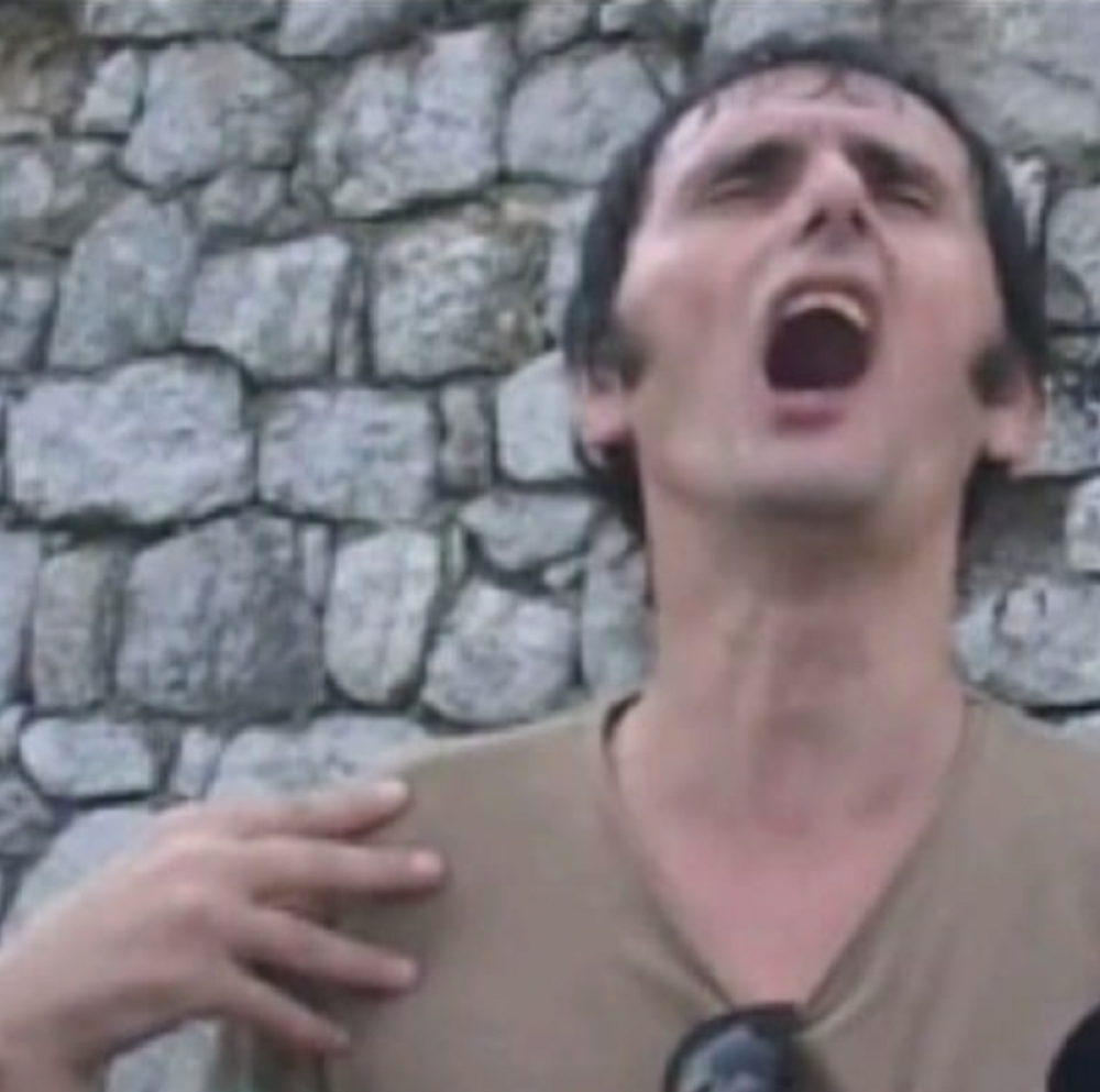 Poznati pevač na rubu siromaštva, moli ljude širom Balkana za pomoć!