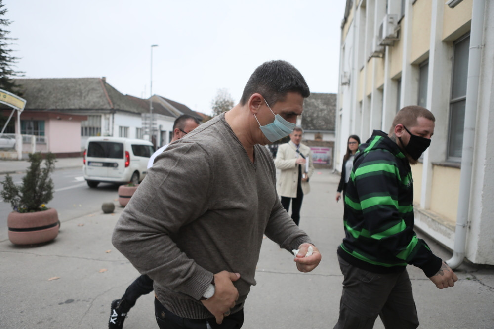 Upalo lice, kost i koža sa strašnim ožiljcima i živim ranama na telu, Kristijan Golubović ne liči na sebe (FOTO/VIDEO)