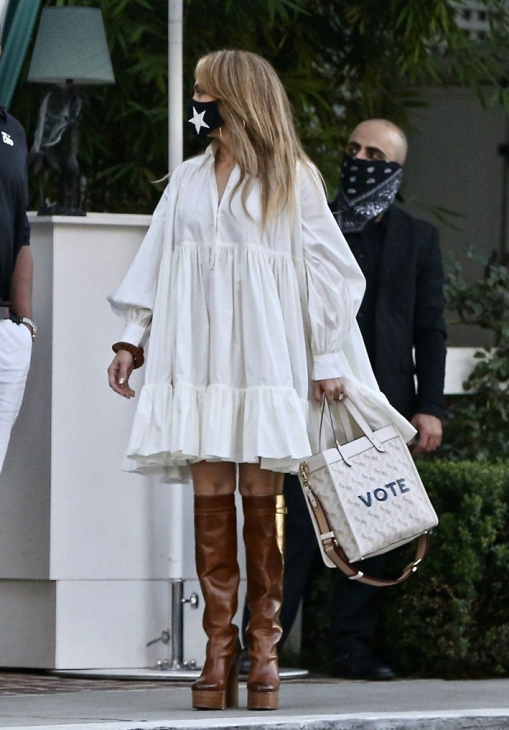 Dženifer Lopez ima savšen stajling, koji odgovara niskim ženama