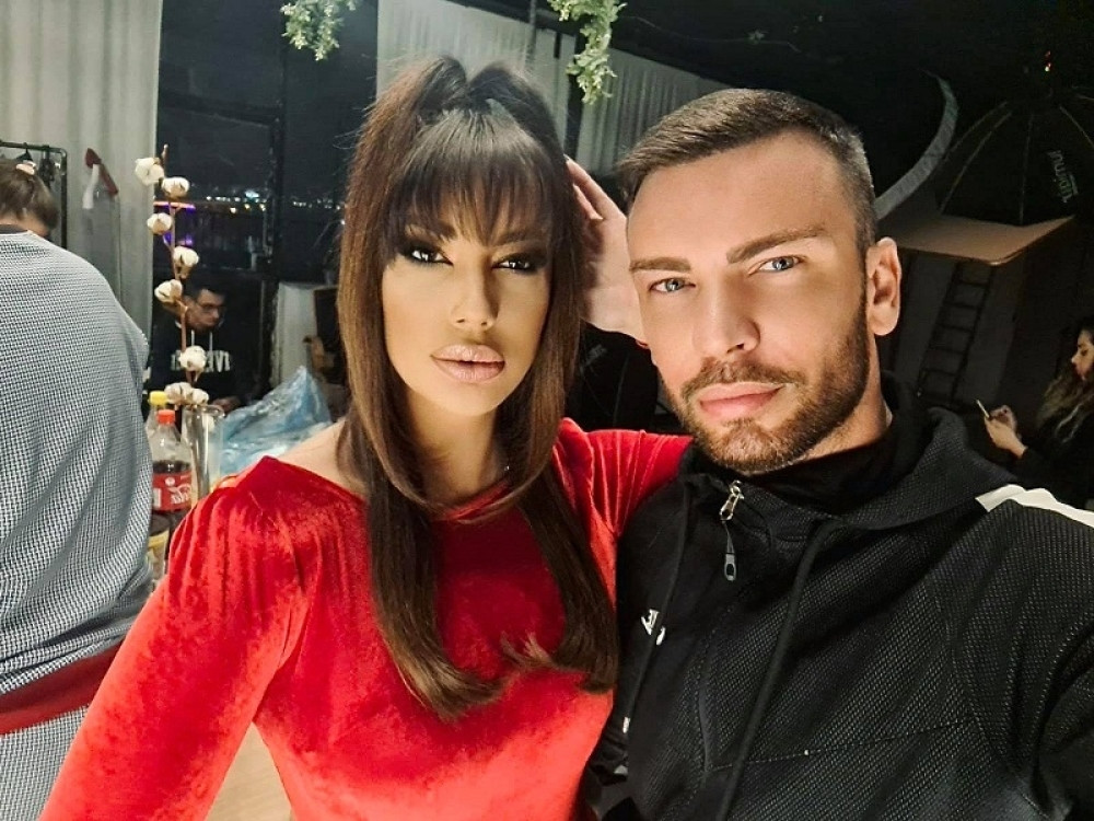 Kaću Grujić kopira pola estrade, a tek voditeljke: Evo o čemu je reč!