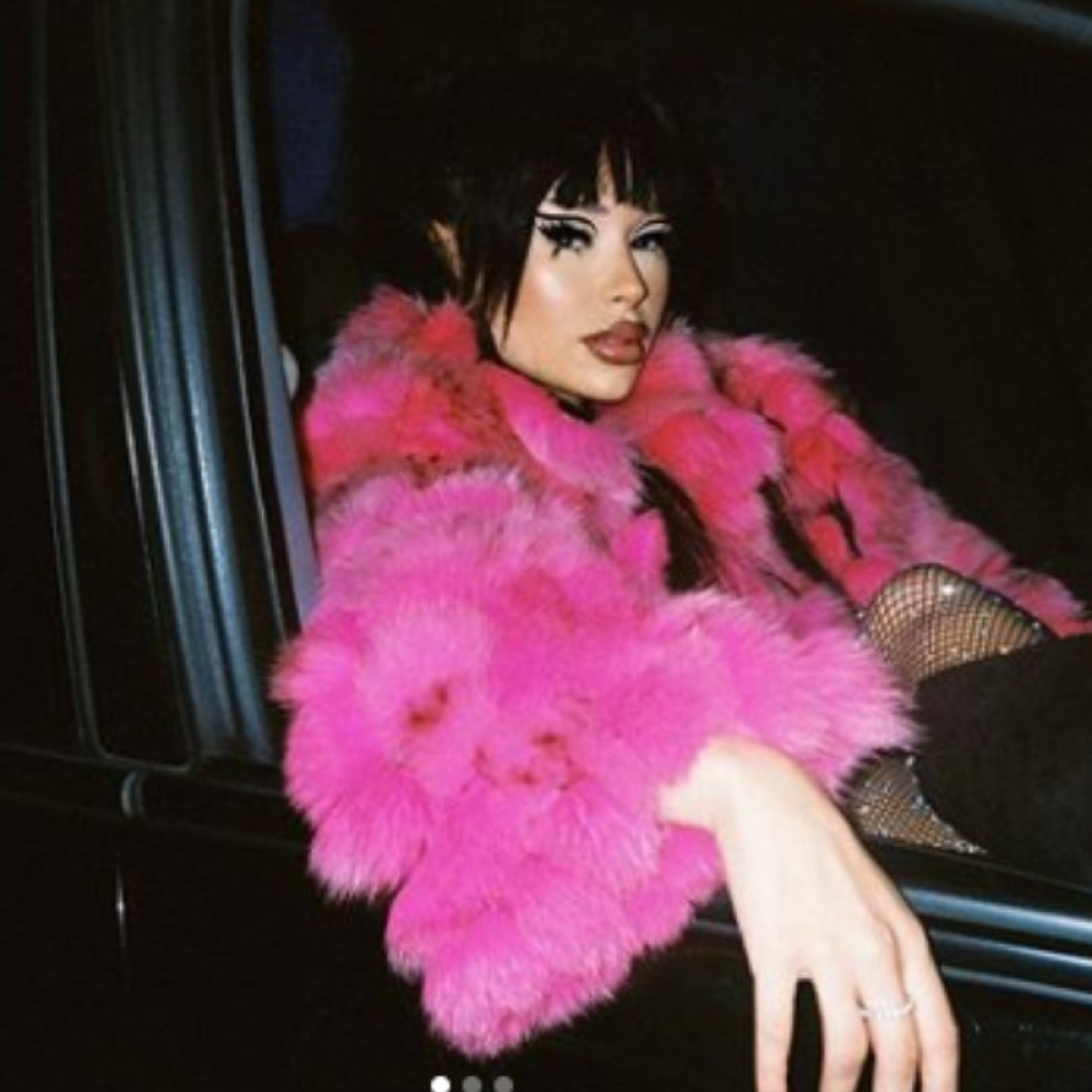 Elenina nova objava razuzdala fanove, jedan detalj posebno je skrenuo pažnju (FOTO/VIDEO)