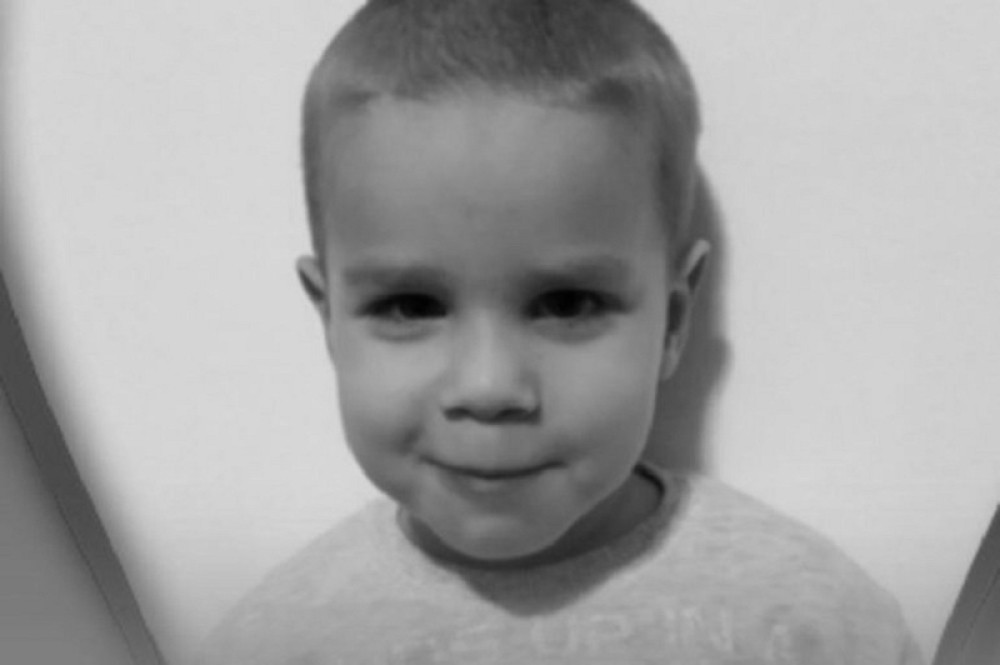 Preminuo maleni Mihajlo (4)