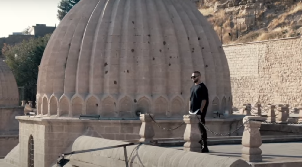 Sarajevski pevač Edi Herc snimio spot na granici Turske i Sirije usred korone!