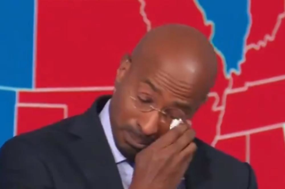 Voditelj CNN-a počeo da plače! Kad je čuo da je Bajden novi predsednik, suze mu krenule (VIDEO)