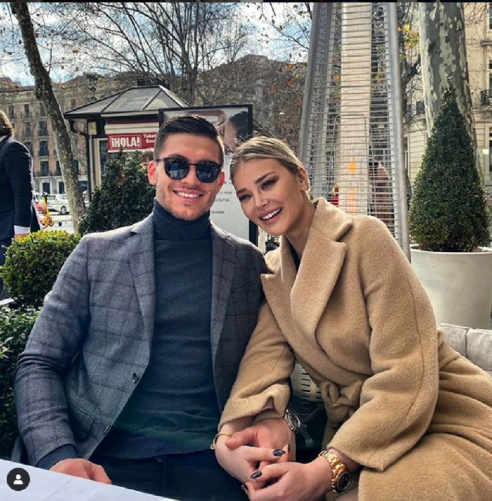 Luka objavio sliku iz kreveta, ovako izgledaju njih dvoje!(FOTO)