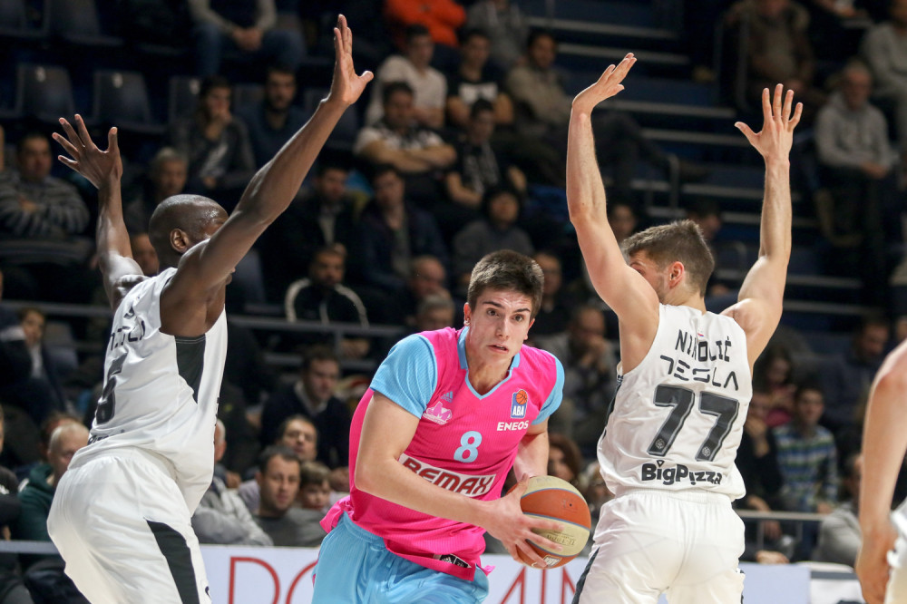 Srpski košarkaši se povukli sa NBA drafta!