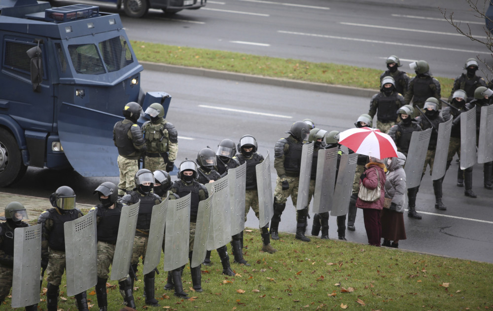 Na protestima u Minsku uhapšeno na stotine demonstranata!