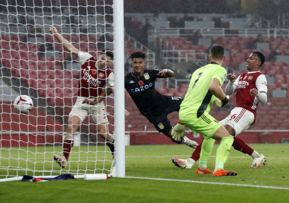 Vila ponizila Arsenal usred Londona