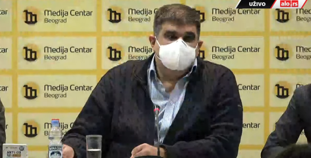 "Ovoliki govor mržnje nije posledica njegovog akademskog obrazovanja, nego neke frustracije i bolesti"