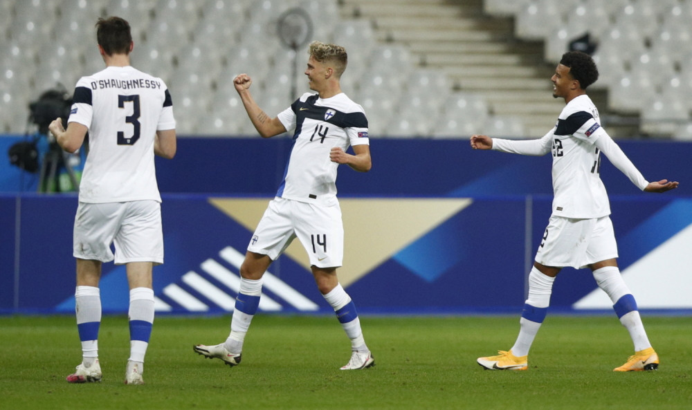 Za tri minuta su postideli prvake sveta (VIDEO)