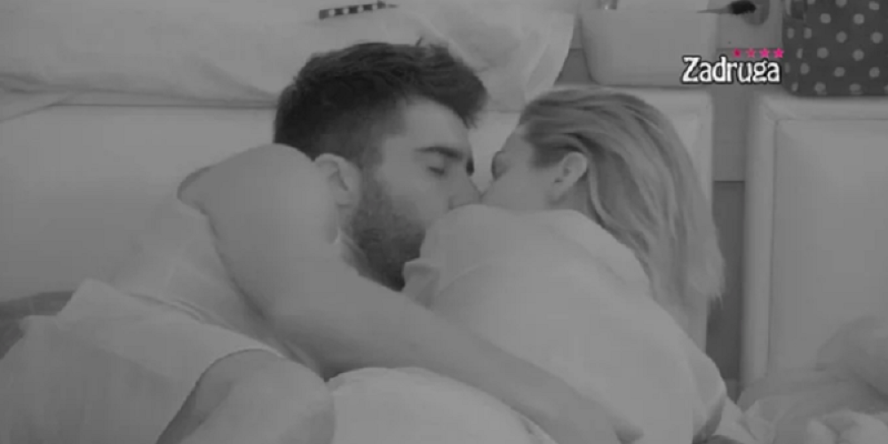 Rialda i Kenan u žestokom ljubavnom zanosu, pokrivač im pao i sve se videlo! (FOTO/VIDEO)