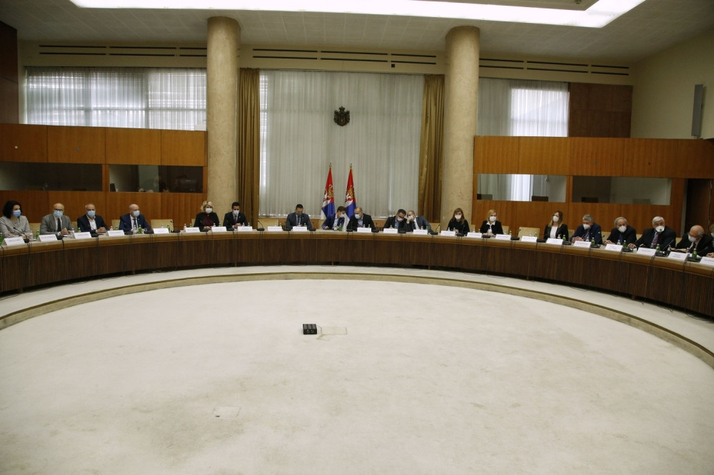 Danas je sednica Kriznog štaba, donose se važne ODLUKE