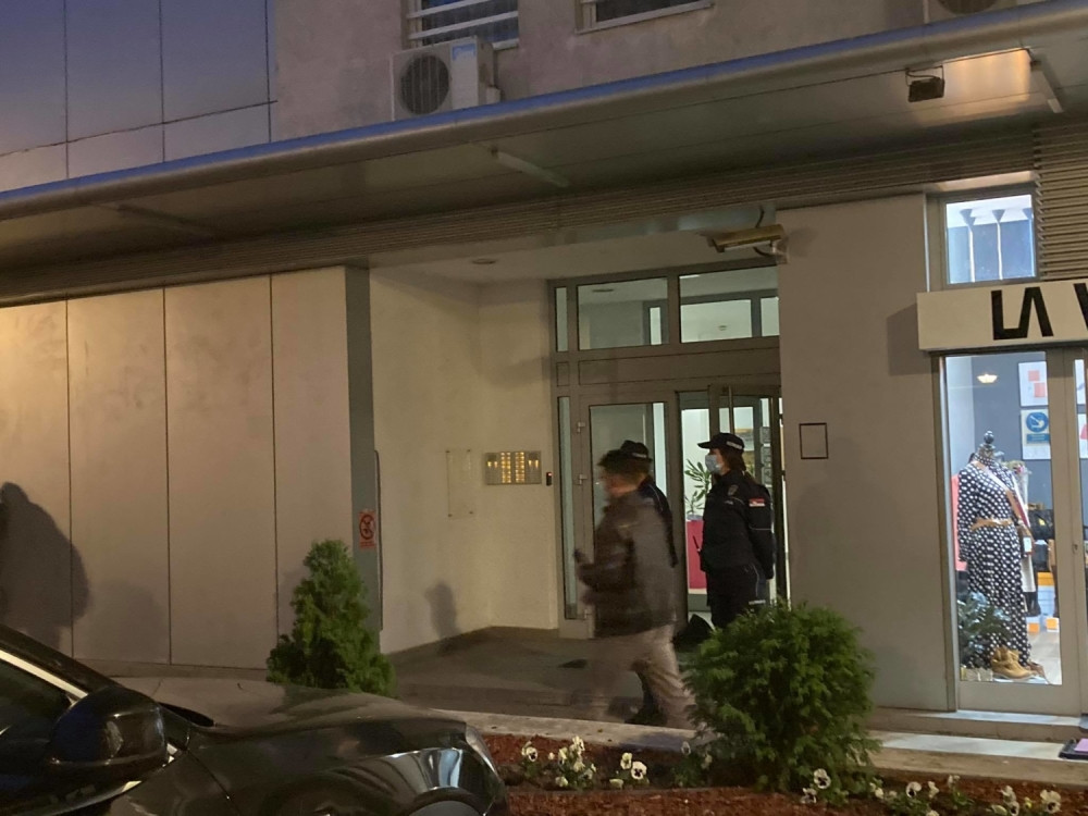 Ubijeni nosio lažna dokumenta, istraga dobila sasvim novi pravac kada se otkrilo šta je imao kod sebe (FOTO/VIDEO)