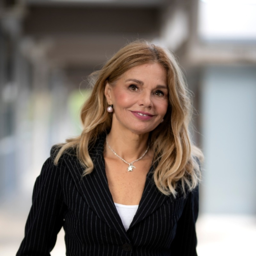 Autorska emisija Mirjane Bobić Mojsilović nedeljom u podne na Prvoj TV