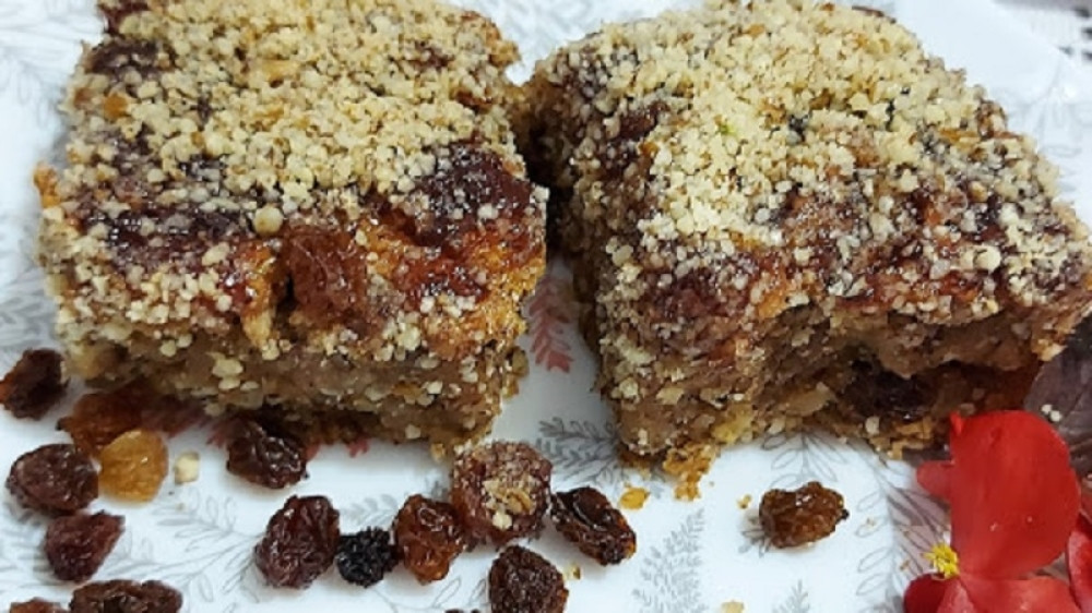 Najbrži posni kolač sa jabukama i orasima, ukus prvog poljubca (VIDEO)