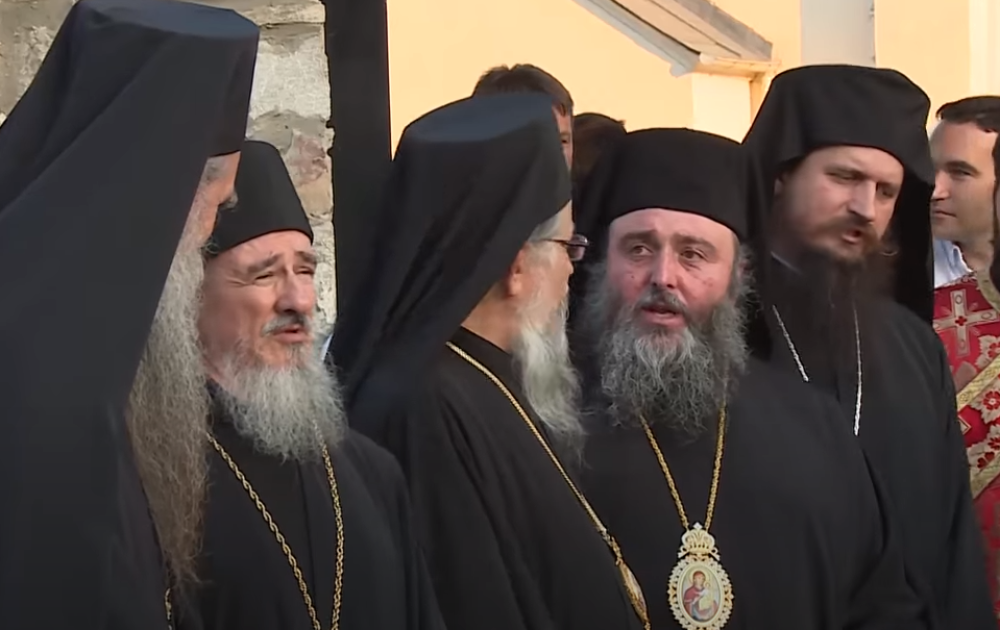 Vladika Atanasije zaražen koronom!