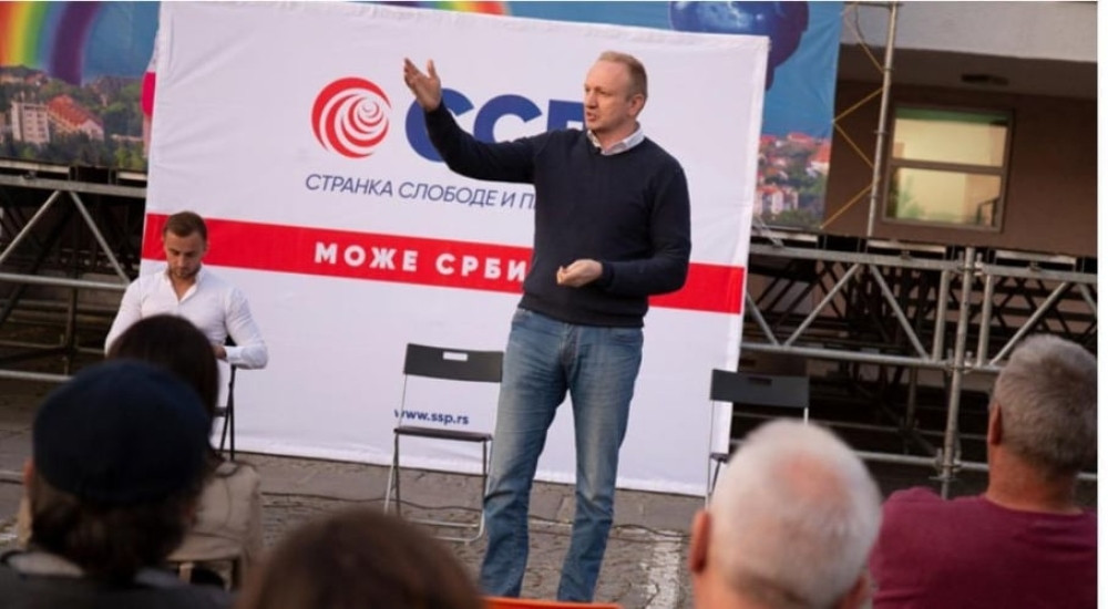 Skandalozan video iz Lazarevca! Dok Đilas traži drakonske mere, njegovi ljudi krše i sve postojeće! (VIDEO)