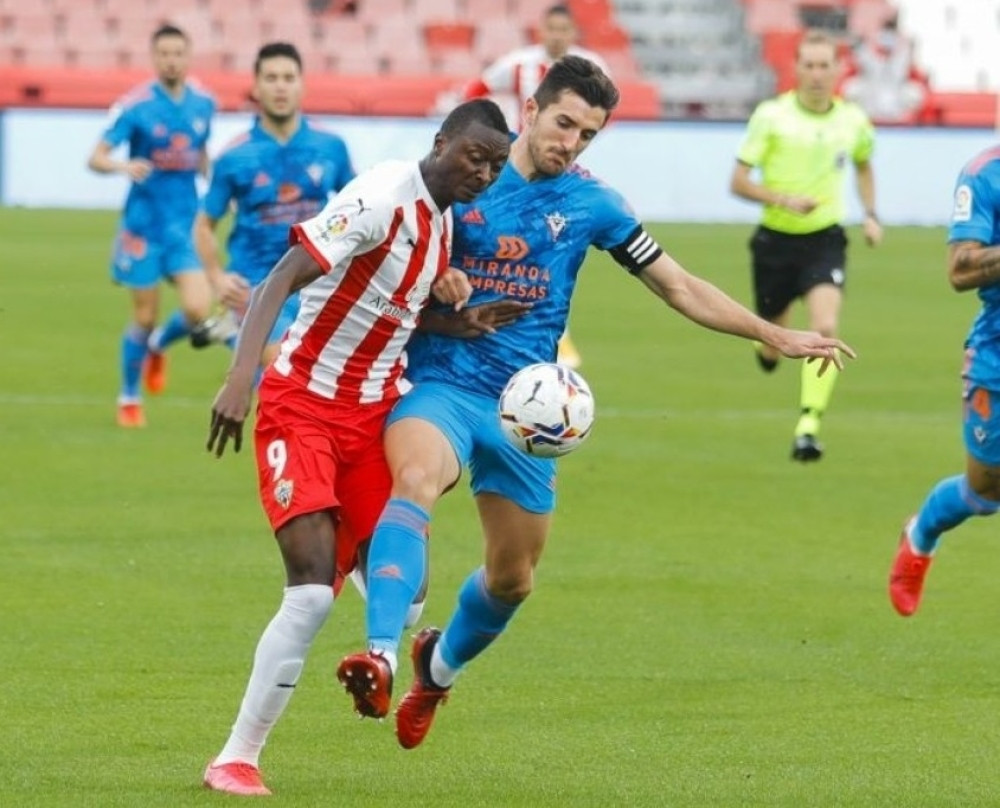 Sadik i Maraš guraju Almeriju ka Primeri!