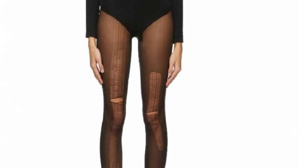 Ima li kraja užasu - u modi pocepane čarape, cena basnoslovna!