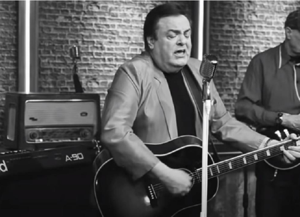 Kiću će na večni počinak ispratiti velika estradna imena uz tamburaše (VIDEO)