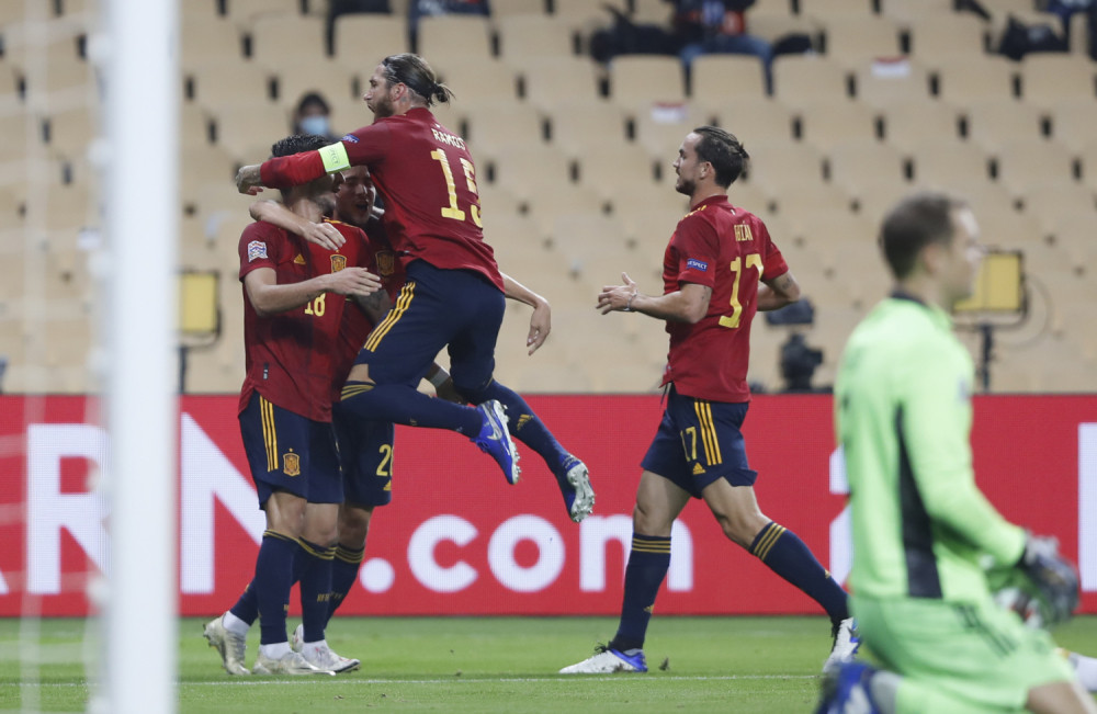 Španci brutalno ponizili Nemce, Levu bride obrazi, otkaz na vidiku