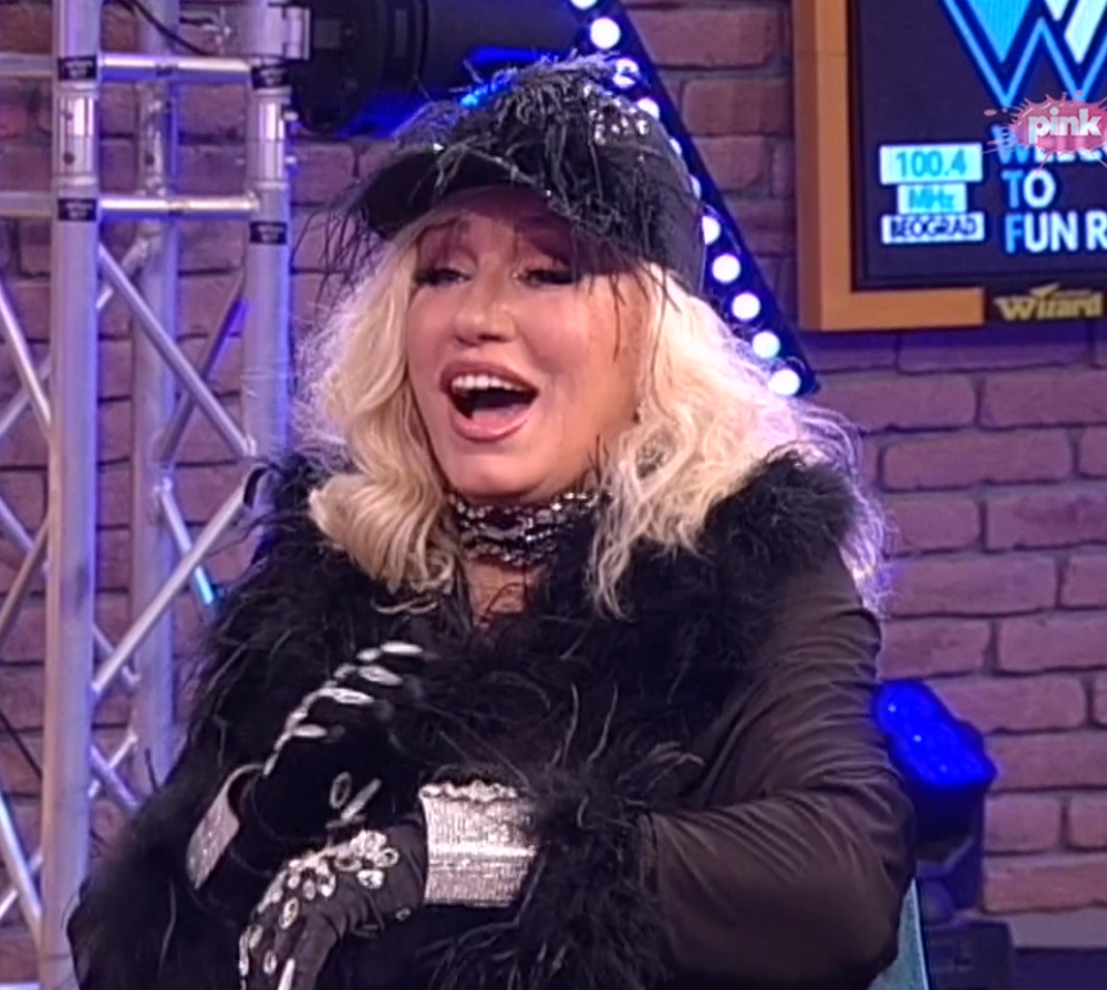 Nada Topčagić stavila silikone usred emisije! (FOTO/VIDEO)