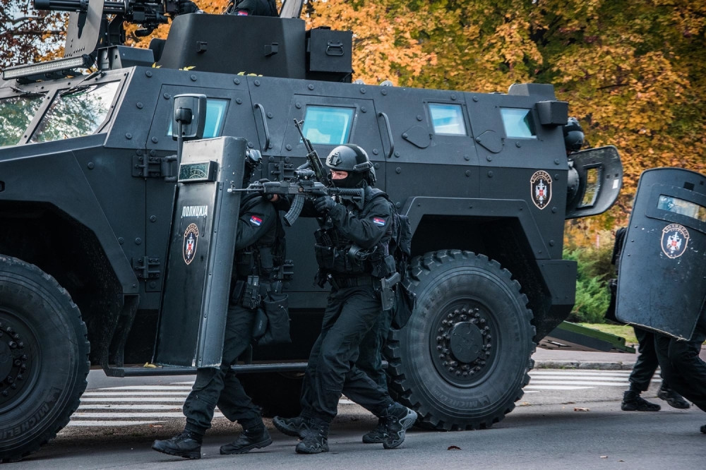 Albanci upali u Kuršumliju sa dugim cevima, hitno mobilisani specijalci, čuli se rafali!