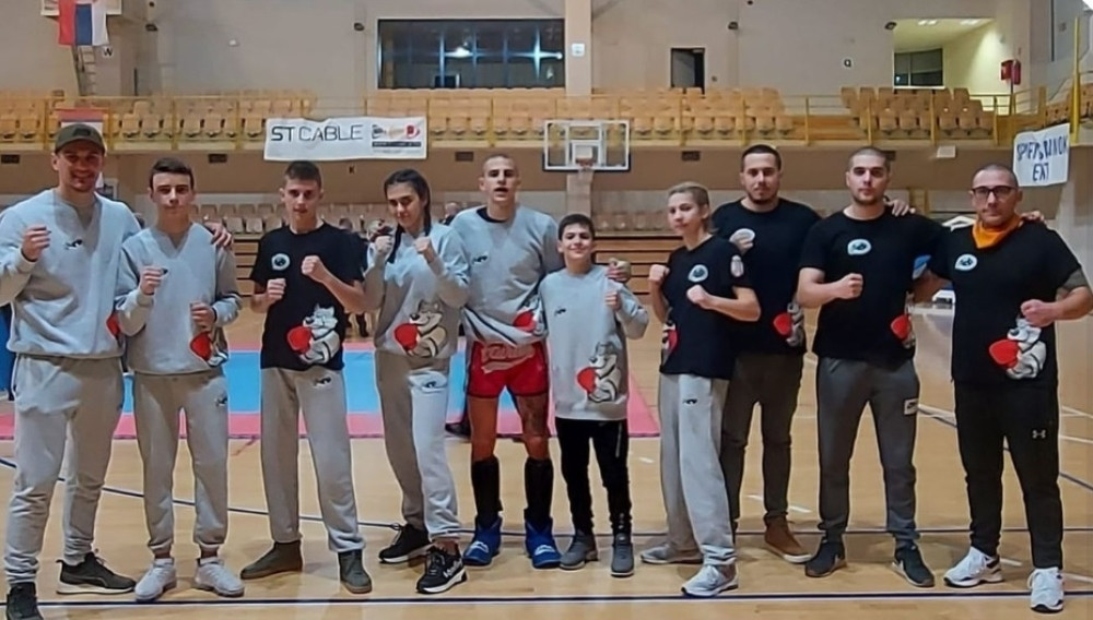 Vukovi 018 dominirali u disciplini kik lajt!