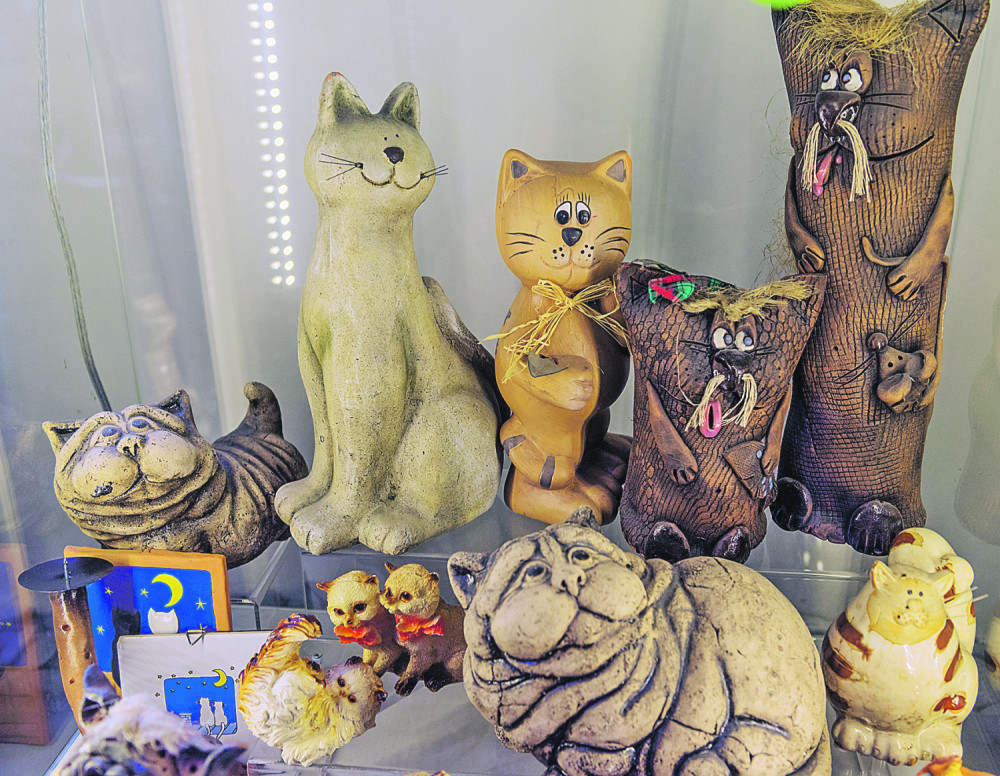 Zavirite u minijaturni Muzej mačaka