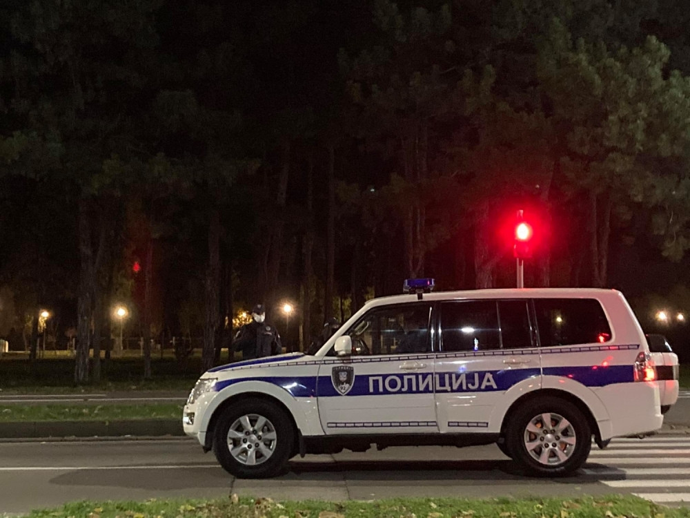 Mladić je odbio da da novac koji su migranti zahtevali od njega, a onda je započet brutalan napad noževima