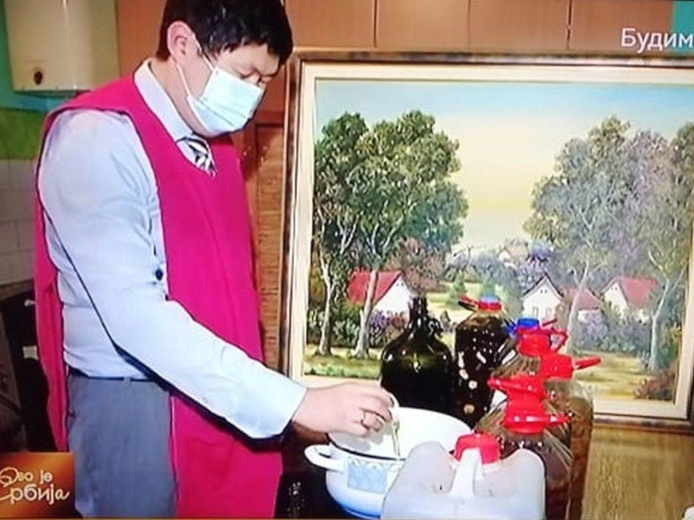 Travar iz Sibira čini čuda u Srbiji! Ova biljka je spas od virusa, a ima je svuda