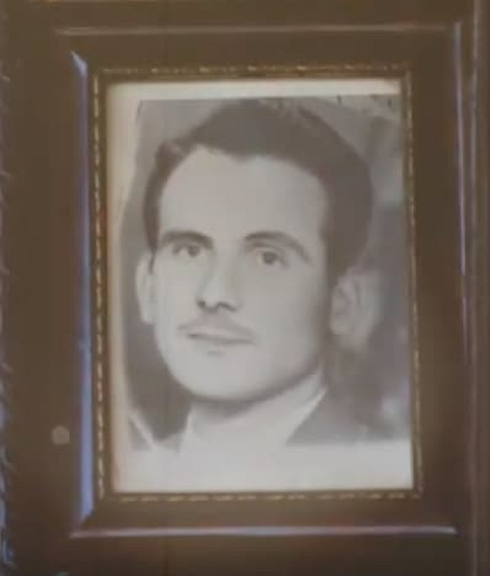 Fotografija iz mladosti, pogledajte kako je patrijarh Irinej izgledao kao student (FOTO)