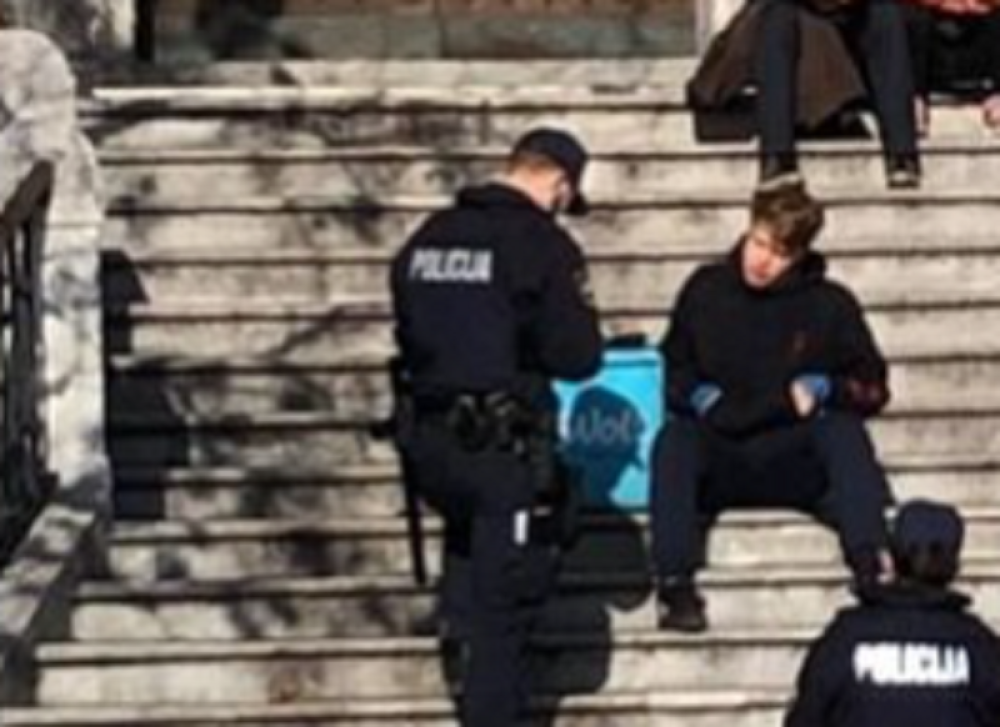 Ugrožen šef tajne službe, blokirana cela Vlada Slovenije!