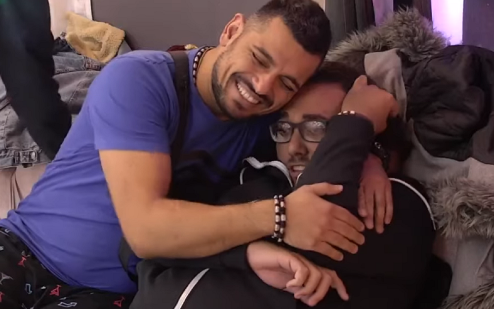 Majka Nenada Lazića ekskluzivno za „Alo!“ otkrila Santanine prljave tajne - "Imam dokaze da je Bora pe*er"!