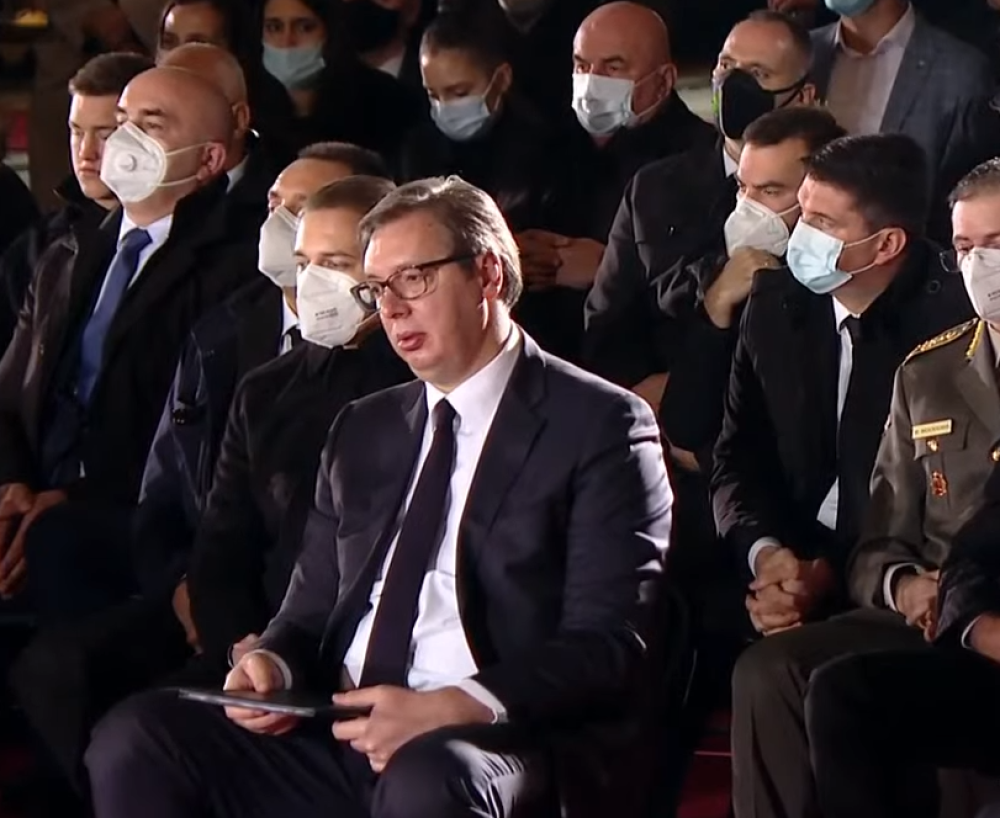 Aleksandar Vučić na ivici suza (FOTO)