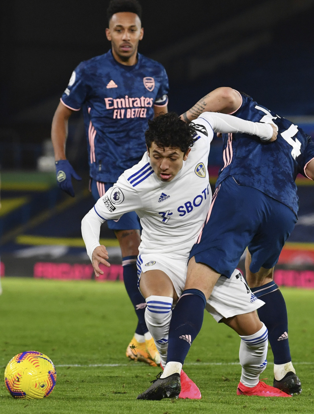 Albanac odgurnuo saigrača i poslao ga ka svlačionici! (VIDEO)