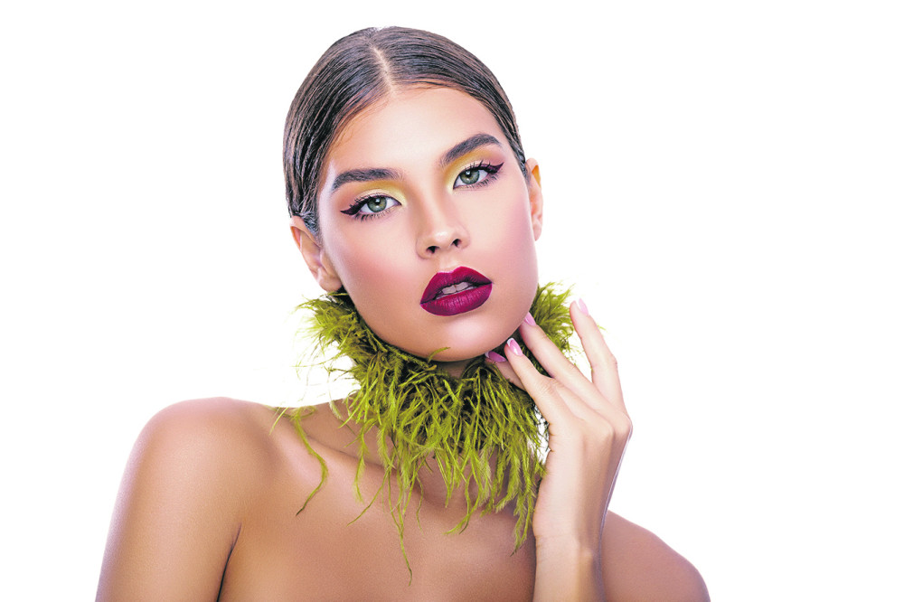 Pogled koji obara s nogu