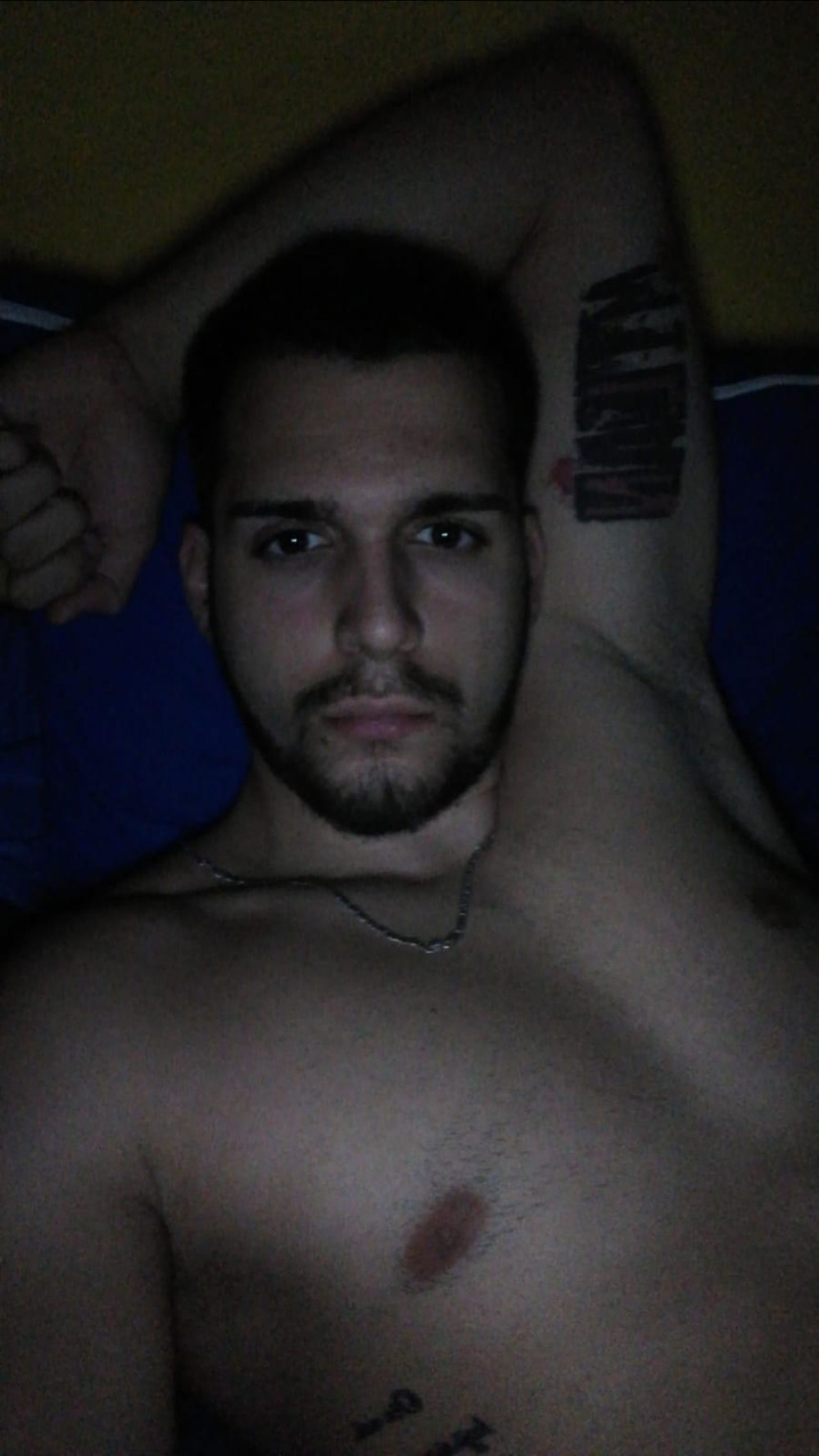 Cvele slao p**no-fotke starijim ženama: Zadrugar varao devojku na svakom koraku! (FOTO/VIDEO)