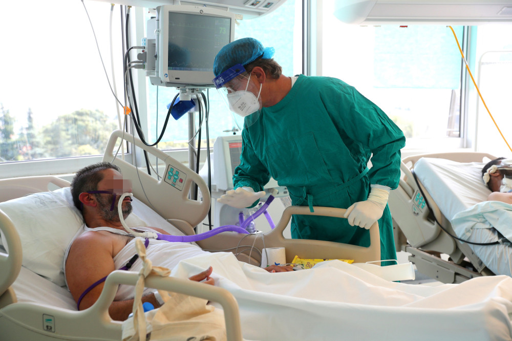 U susednoj zemlji rekordan broj pacijenata na intenzivnoj nezi