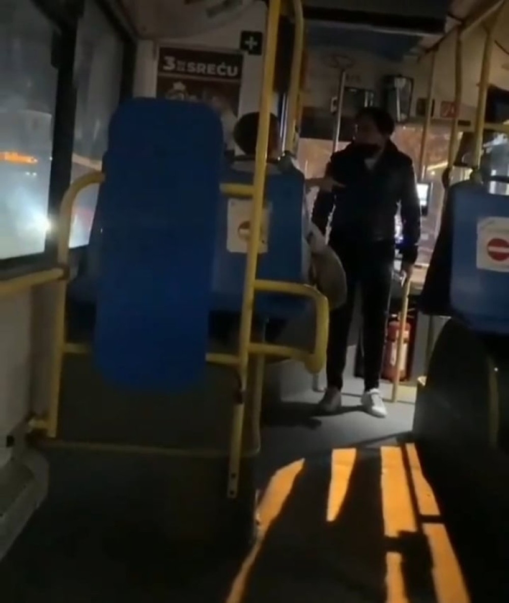 Žena ušla u autobus bez maske onda se ovo desilo