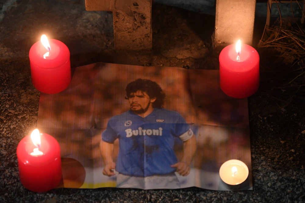 Lekari konačno otkrili od čega je preminuo Maradona, umešala se i policija