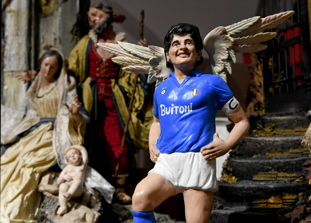 Napulj mesec dana nakon smrti fudbalskog boga