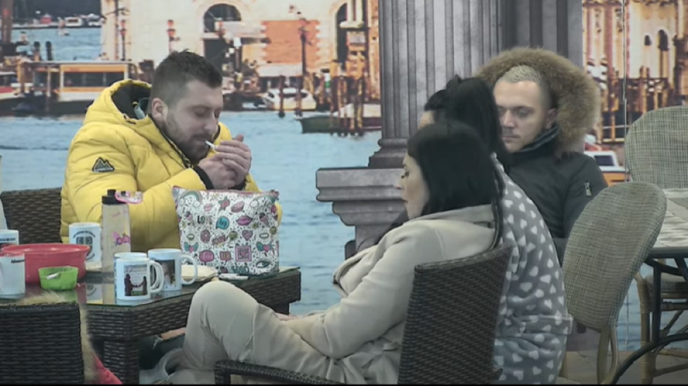 Najbolji drug ga nazvao debilom, procenite da li je imao razlog (FOTO)