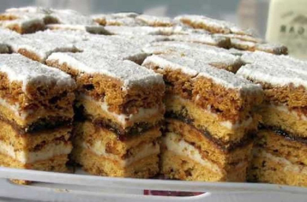 Ovo su naše bake iznosile pred goste - Medeni sitni kolač