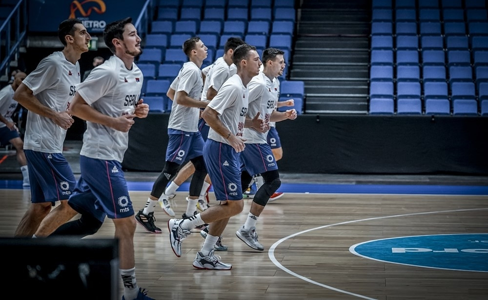 Srbija neočekivano u problemu, jedan od glavnih protagonista pozitivan na korona virus