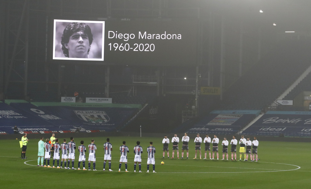 Srbin nikad brže do žutog kartona, ali radovao se prvoj pobedi u Premijer ligi (VIDEO)